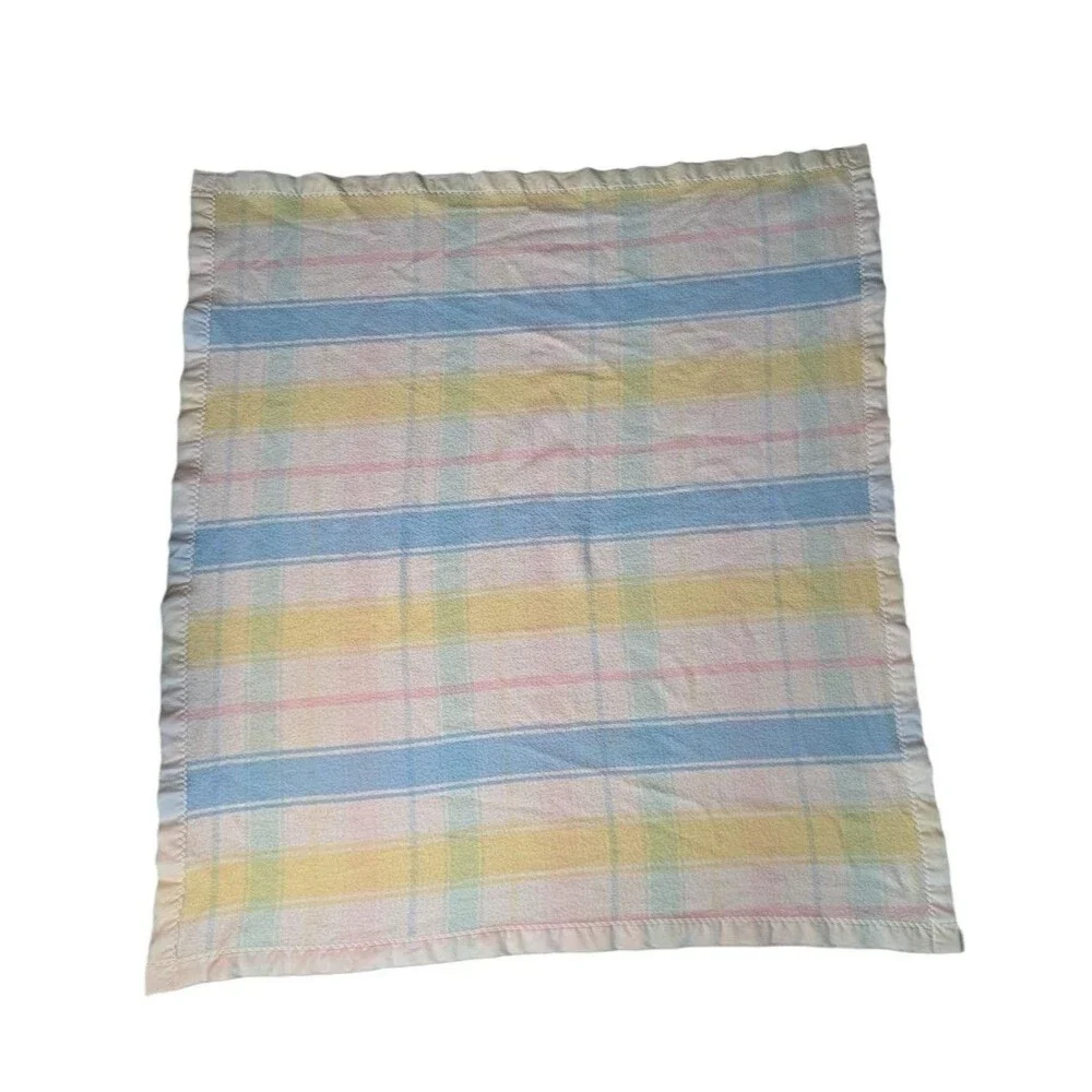 Vintage Carter's Pastel Plaid Baby Blanket Nursery Receiving Swaddle Acrylic